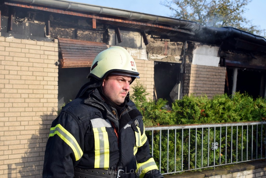 Feuer 2 Y Explo Koeln Hoehenhaus Scheuerhofstr P1206.JPG